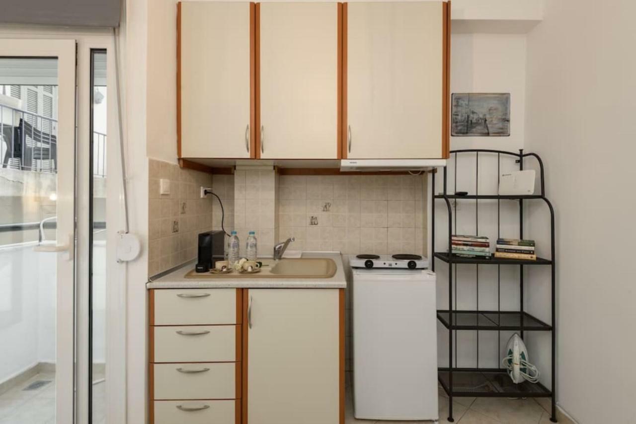 Studio! Fiber Wifi, Ac, Private, Self Check-in! *