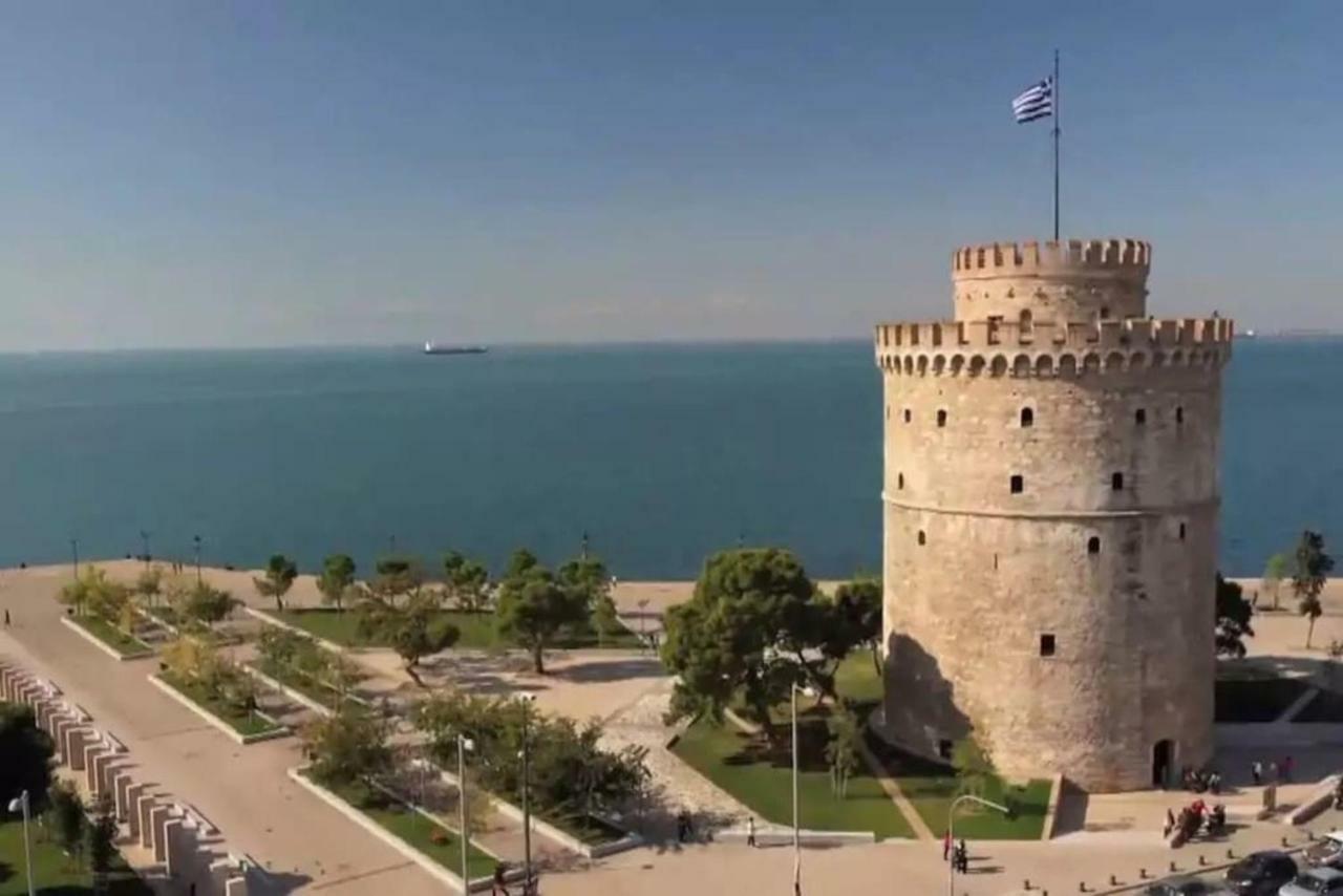 Apartment Studio! Fiber Wifi, Ac, Private, Self Check-in! Thessaloniki