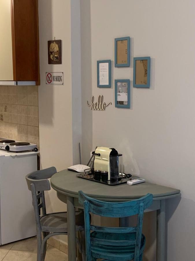 Studio! Fiber Wifi, Ac, Private, Self Check-in! Apartment Thessaloniki